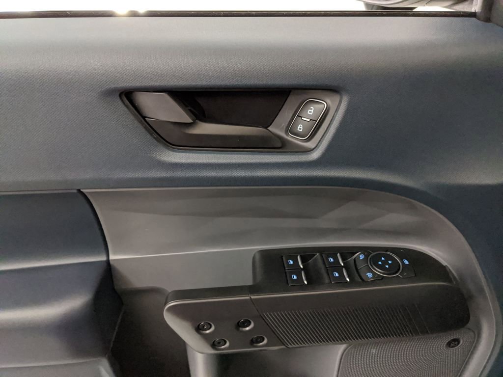 New 2026 Ford Maverick Lariat w/ Black Appearance Package image 21