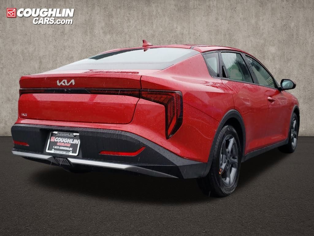 New 2025 Kia K4 LXS image 8