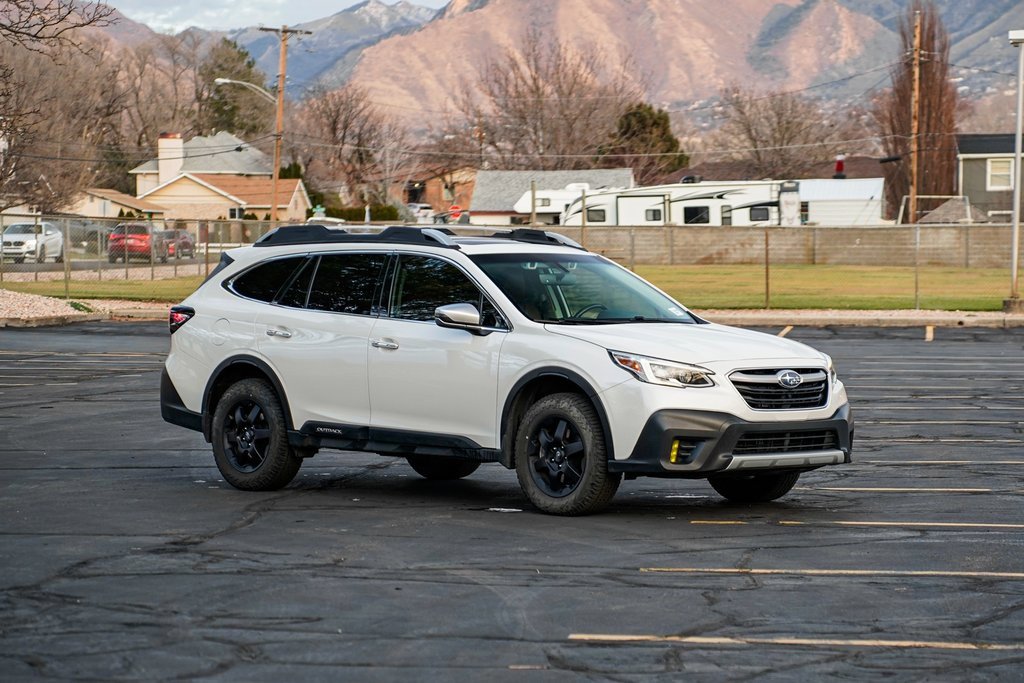 Used 2020 Subaru Outback Touring XT image 3