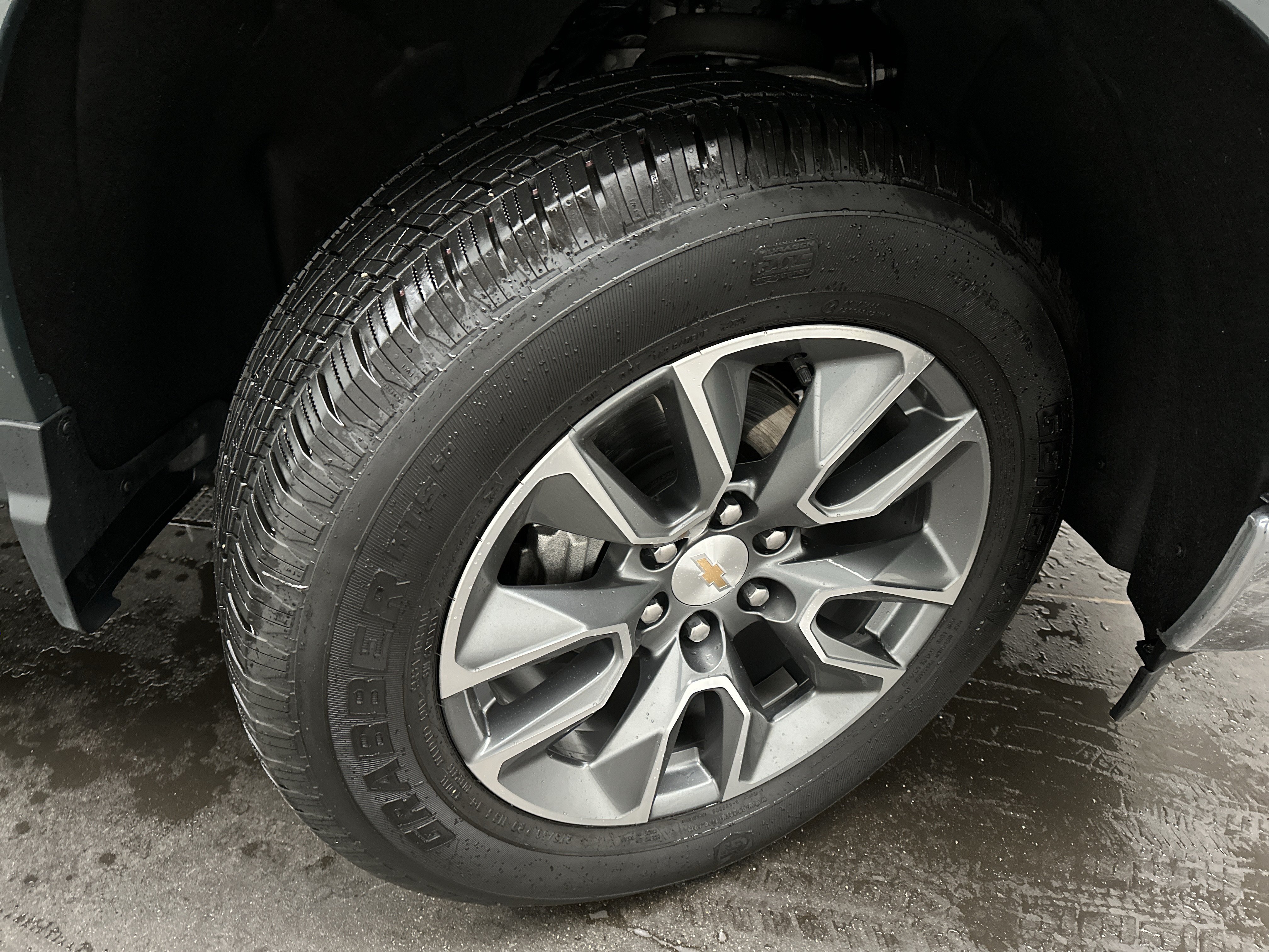 Used 2026 Chevrolet Silverado 1500 LT AWD/4WD image 9