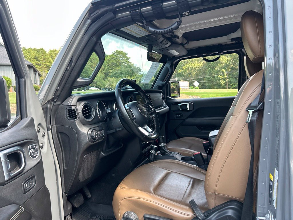 Used 2022 Jeep Gladiator Overland w/ Popular Equipment Package AWD/4WD image 52