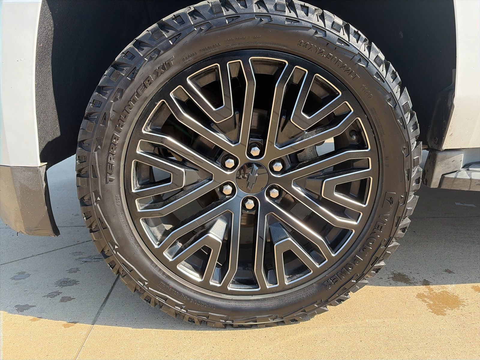 Used 2016 Chevrolet Tahoe LS AWD/4WD image 9