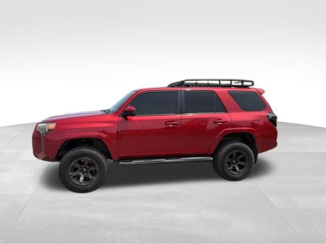 Used 2015 Toyota 4Runner SR5 AWD/4WD image 6