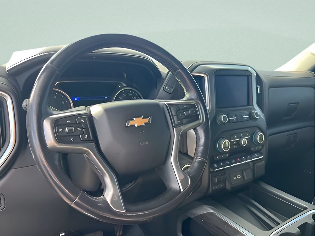 Used 2022 Chevrolet Silverado 2500 LTZ w/ LTZ Plus Package AWD/4WD image 8