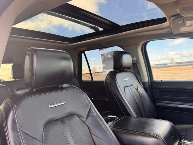 Used 2019 Ford Expedition Platinum AWD/4WD image 28