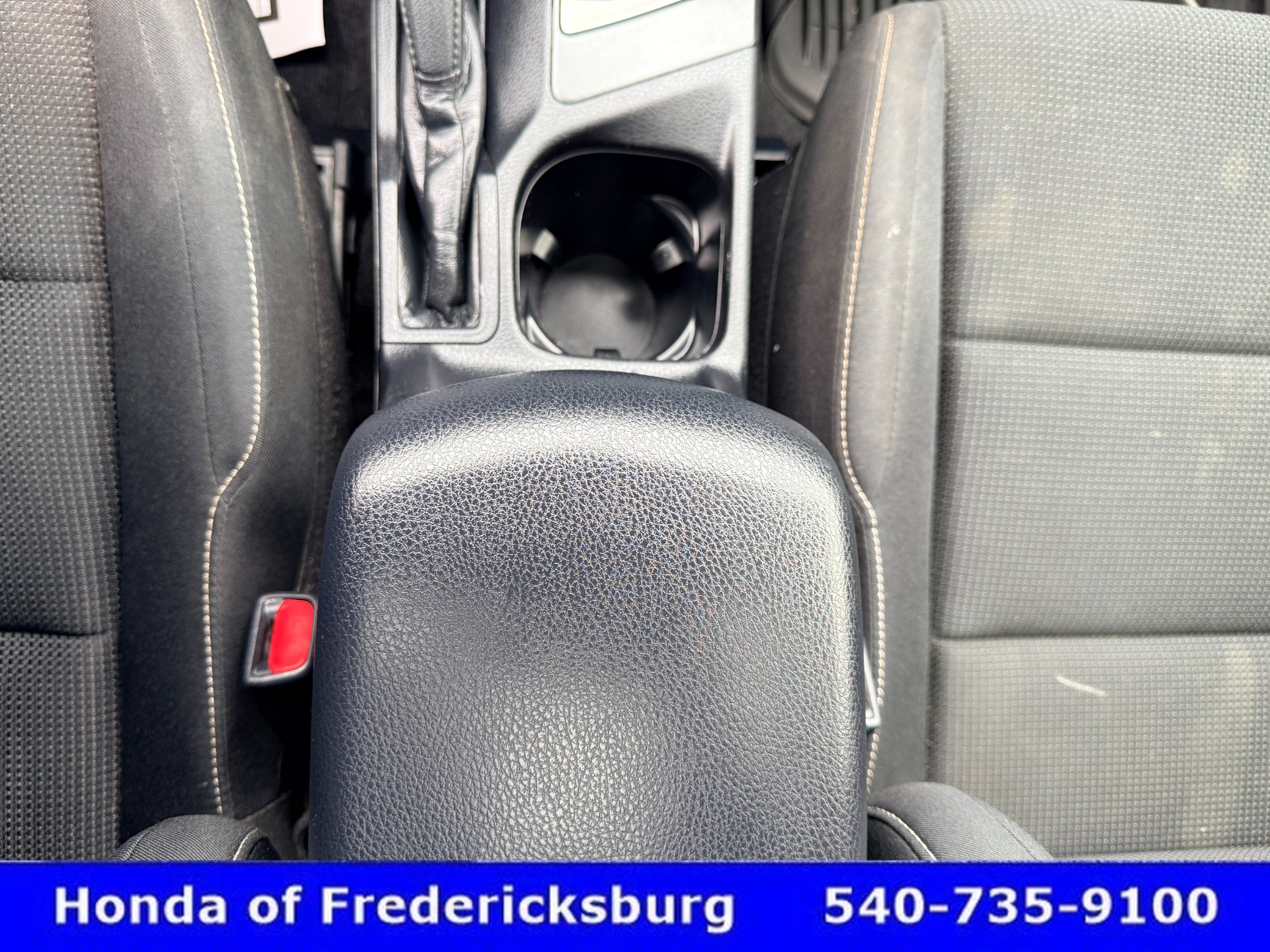 Used 2018 Toyota RAV4 XLE w/ Plus Extra Value Package AWD/4WD image 40