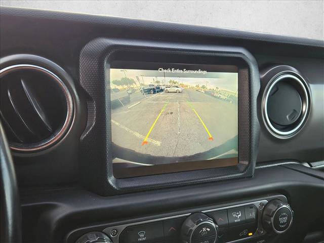 Used 2022 Jeep Wrangler Unlimited Rubicon 4xe image 13