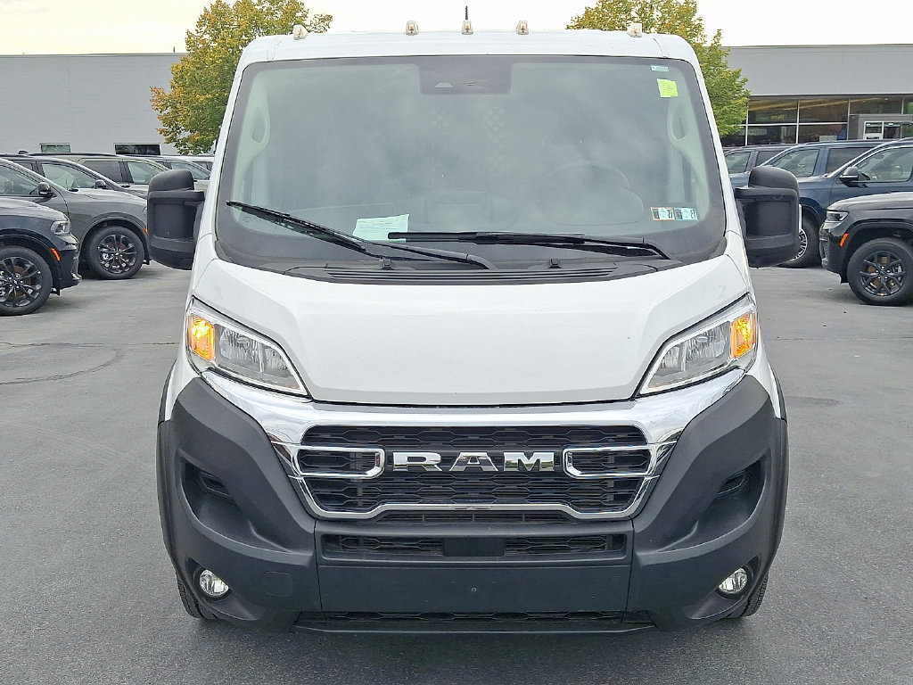 Used 2025 RAM ProMaster 2500 w/ U-Haul Equipment Group FWD image 2