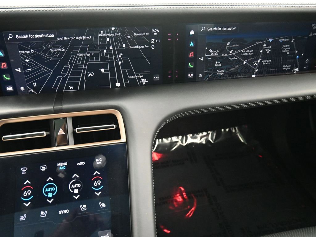 Certified 2020 Porsche Taycan Turbo S image 22