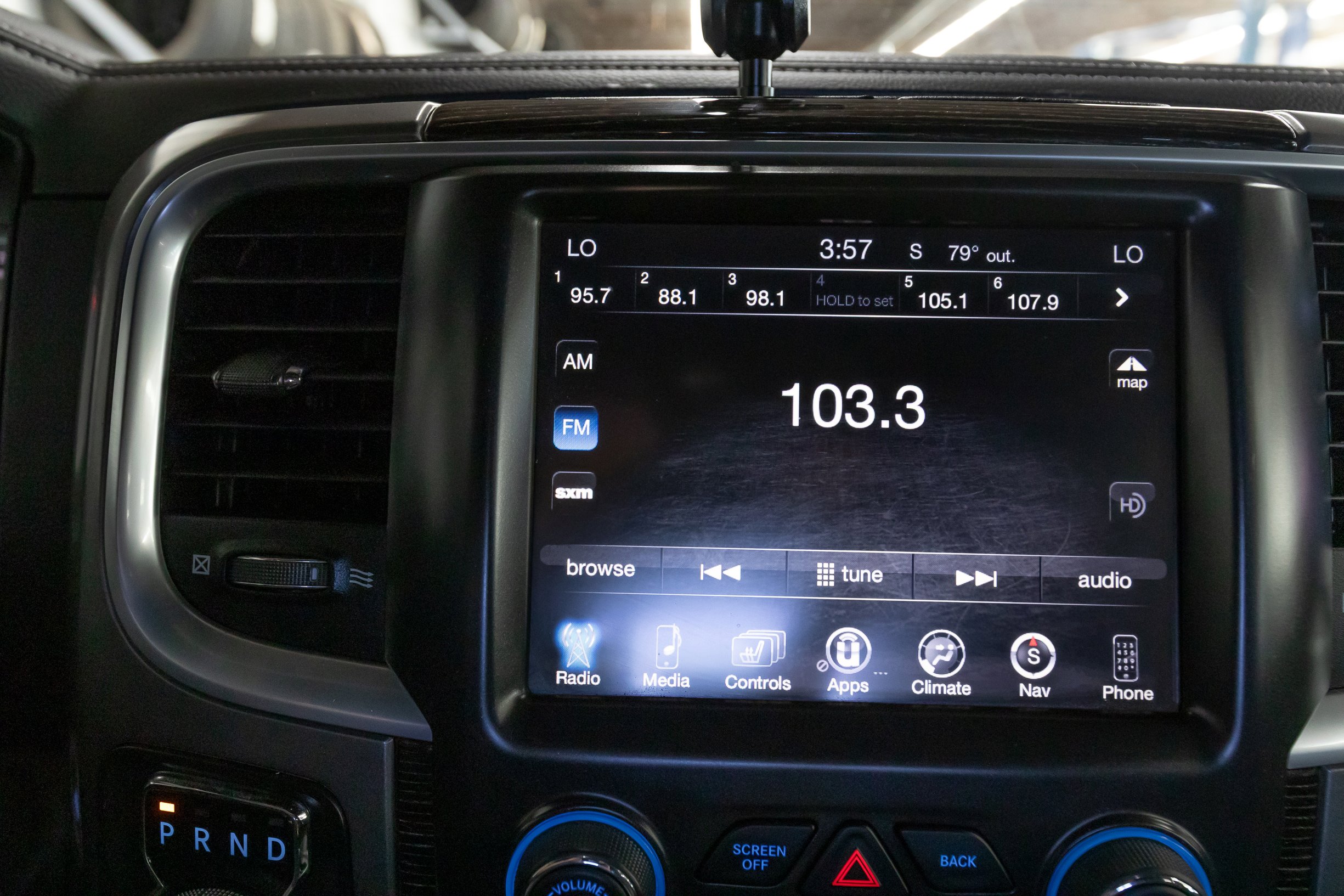 Used 2017 RAM 1500 Limited image 25