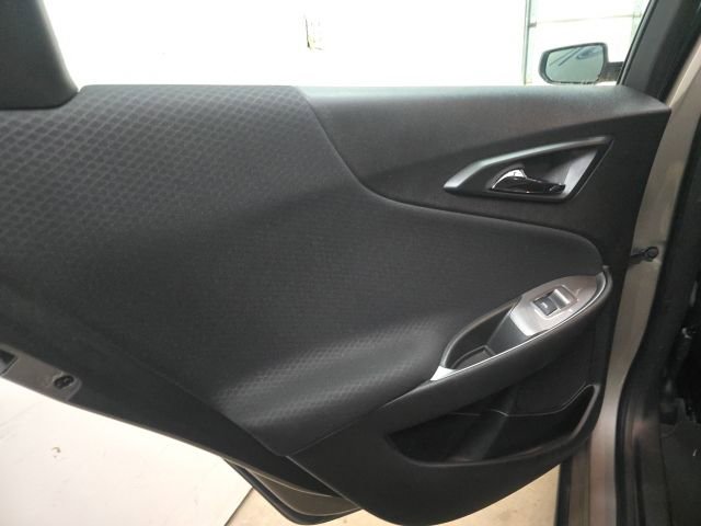 Used 2023 Chevrolet Malibu LT image 14