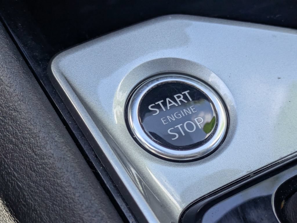 Used 2024 Nissan Altima 2.5 SV FWD image 24