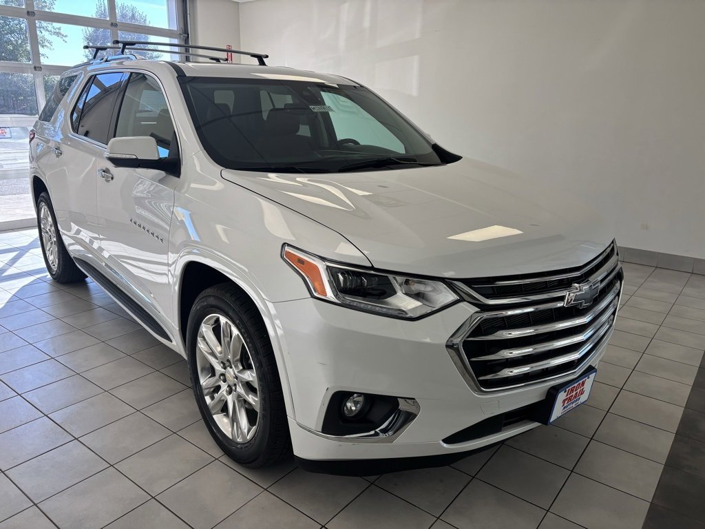 Certified 2021 Chevrolet Traverse High Country image 2