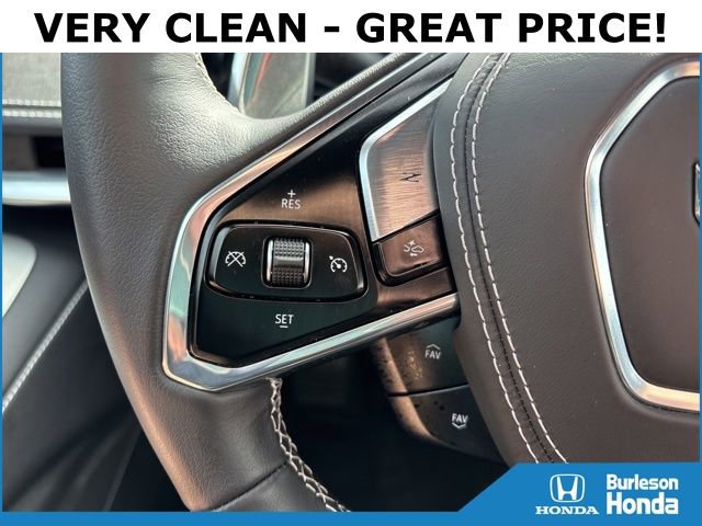 Used 2025 Chevrolet Corvette Stingray Coupe image 7