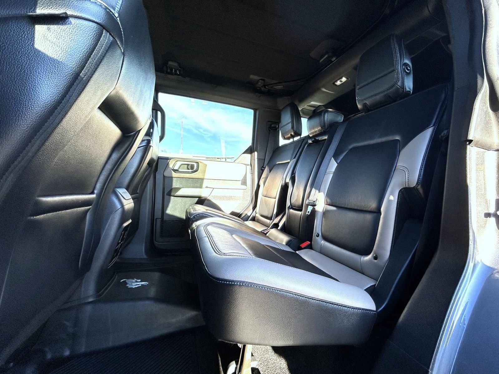 Used 2022 Ford Bronco Wildtrak image 19