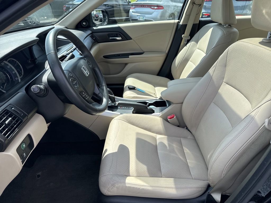 Used 2015 Honda Accord EX-L image 26