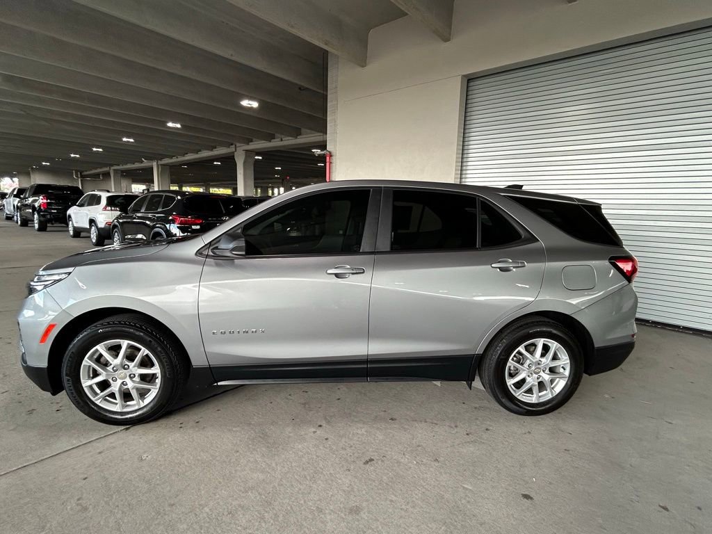 Used 2024 Chevrolet Equinox LS video 2