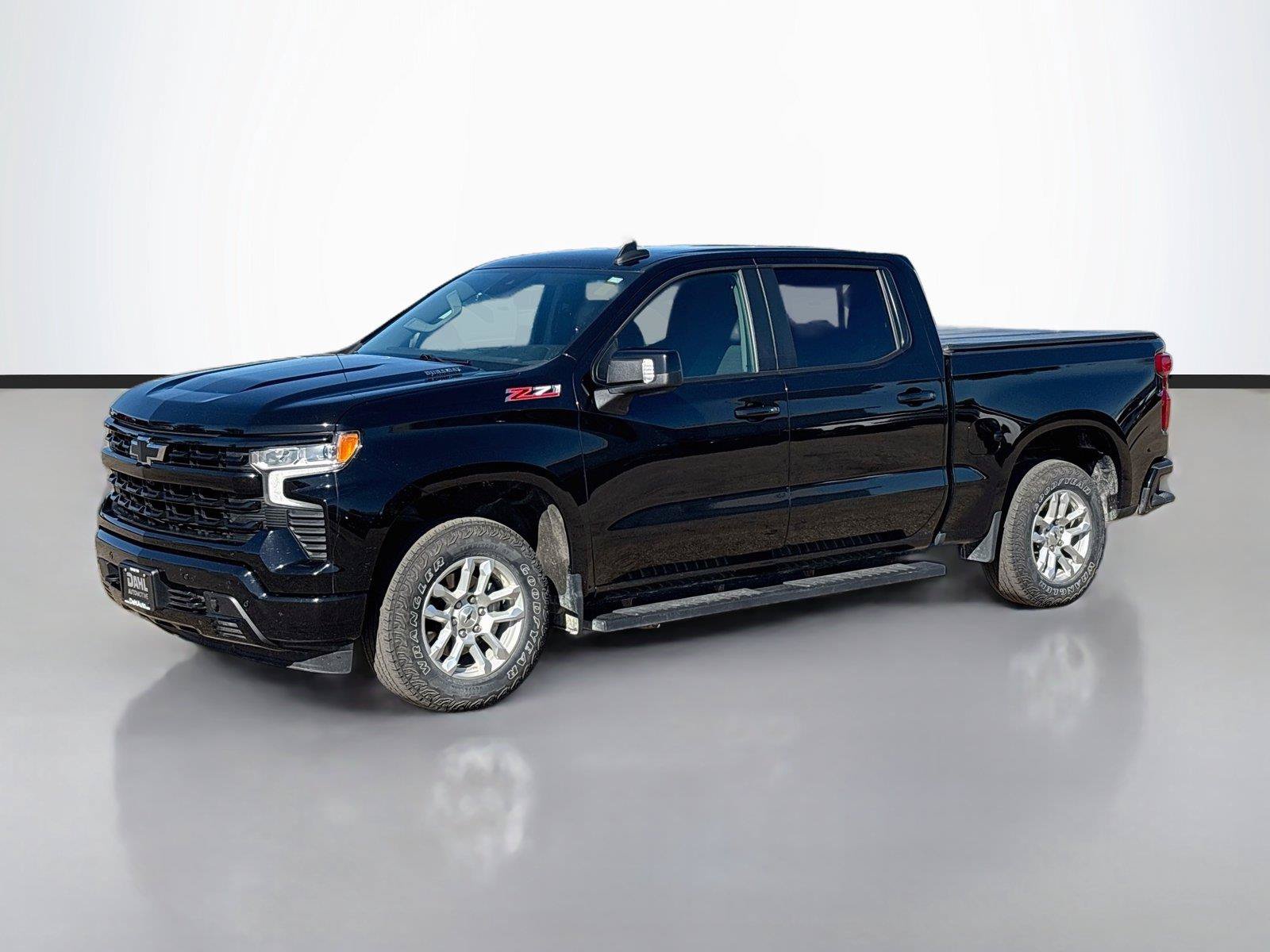 Used 2024 Chevrolet Silverado 1500 RST w/ Convenience Package II AWD/4WD image 4