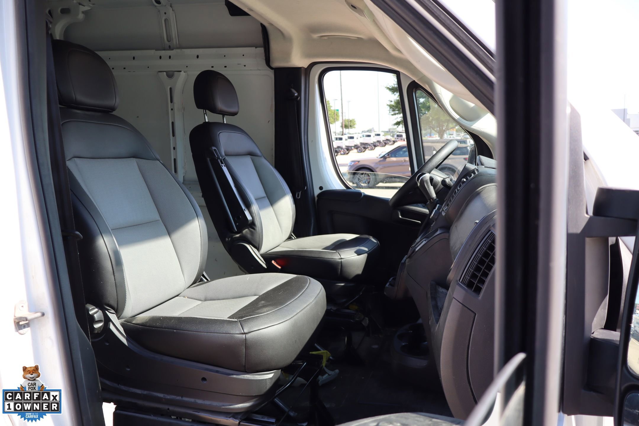 Used 2025 RAM ProMaster 3500 w/ Convenience Group FWD image 27
