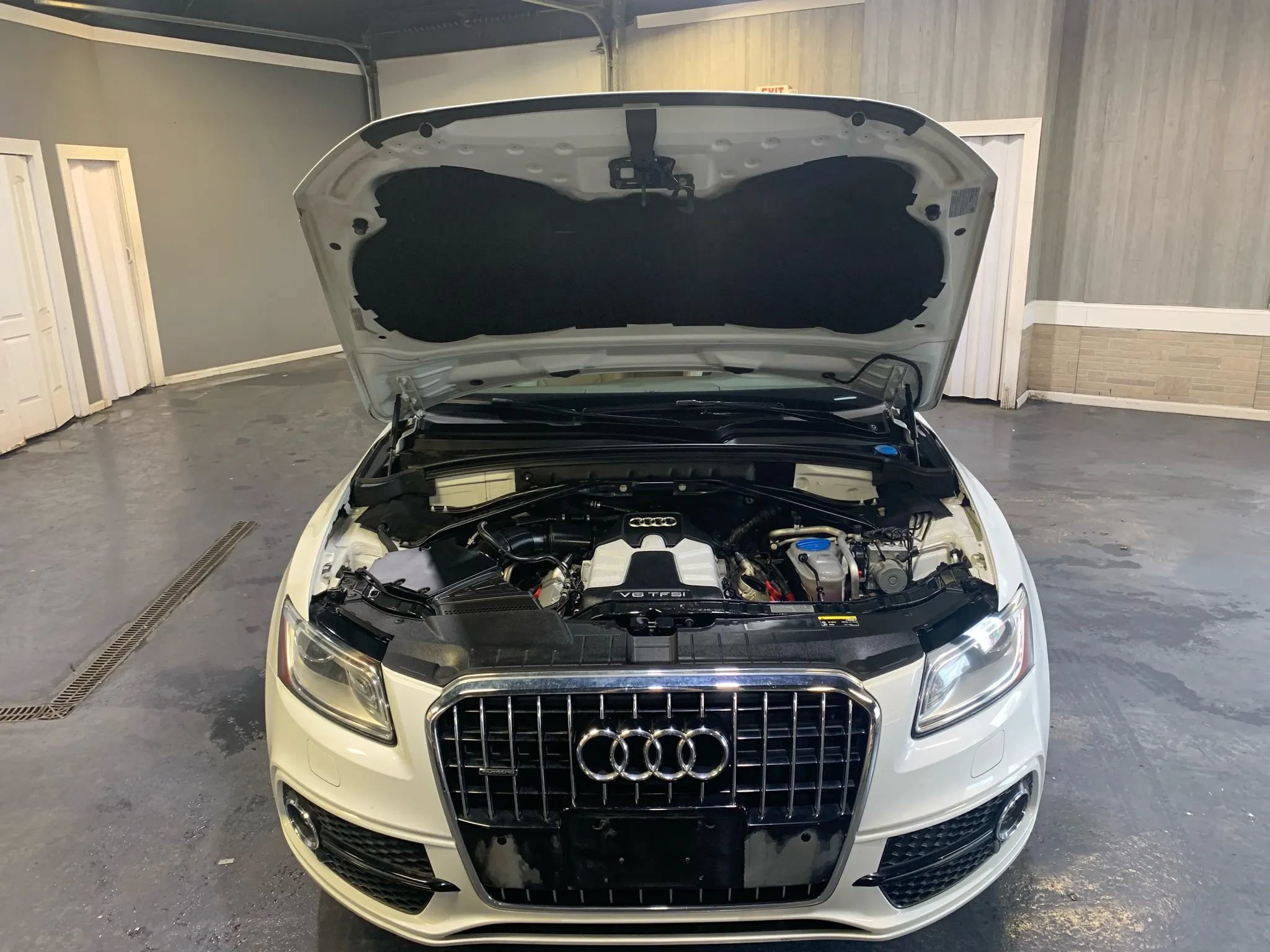 Used 2015 Audi Q5 3.0T Premium Plus w/ Technology Package AWD/4WD image 29