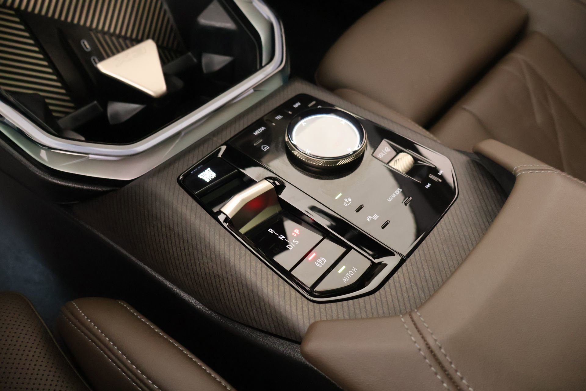 Used 2025 BMW X3 xDrive30i image 8