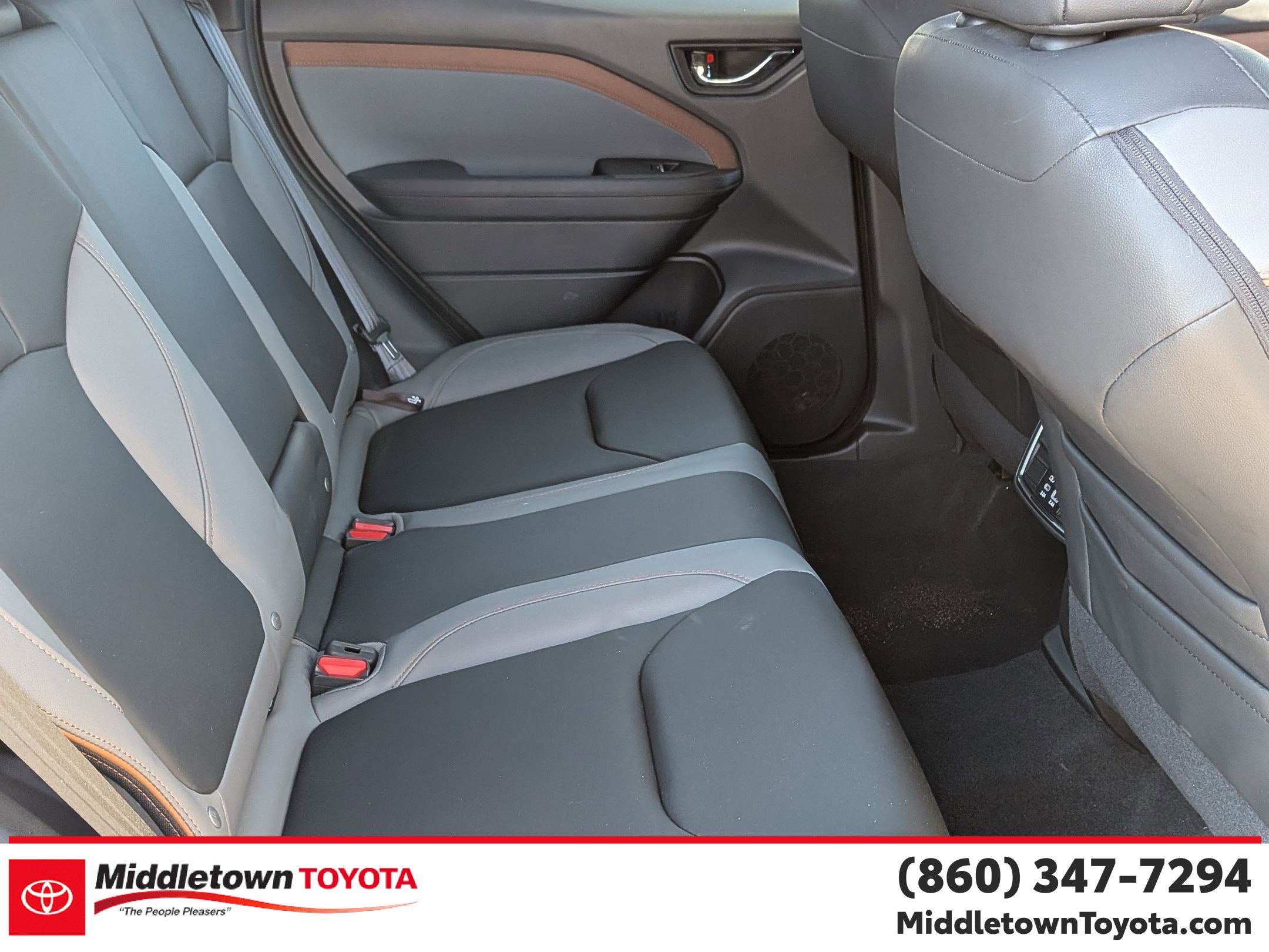 Used 2025 Subaru Forester Sport AWD/4WD image 33