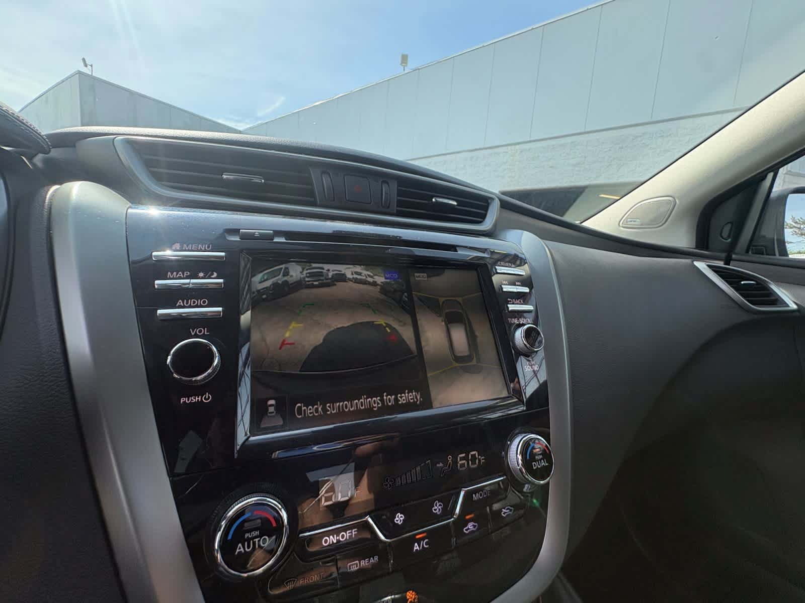 Used 2024 Nissan Murano SV AWD/4WD image 28