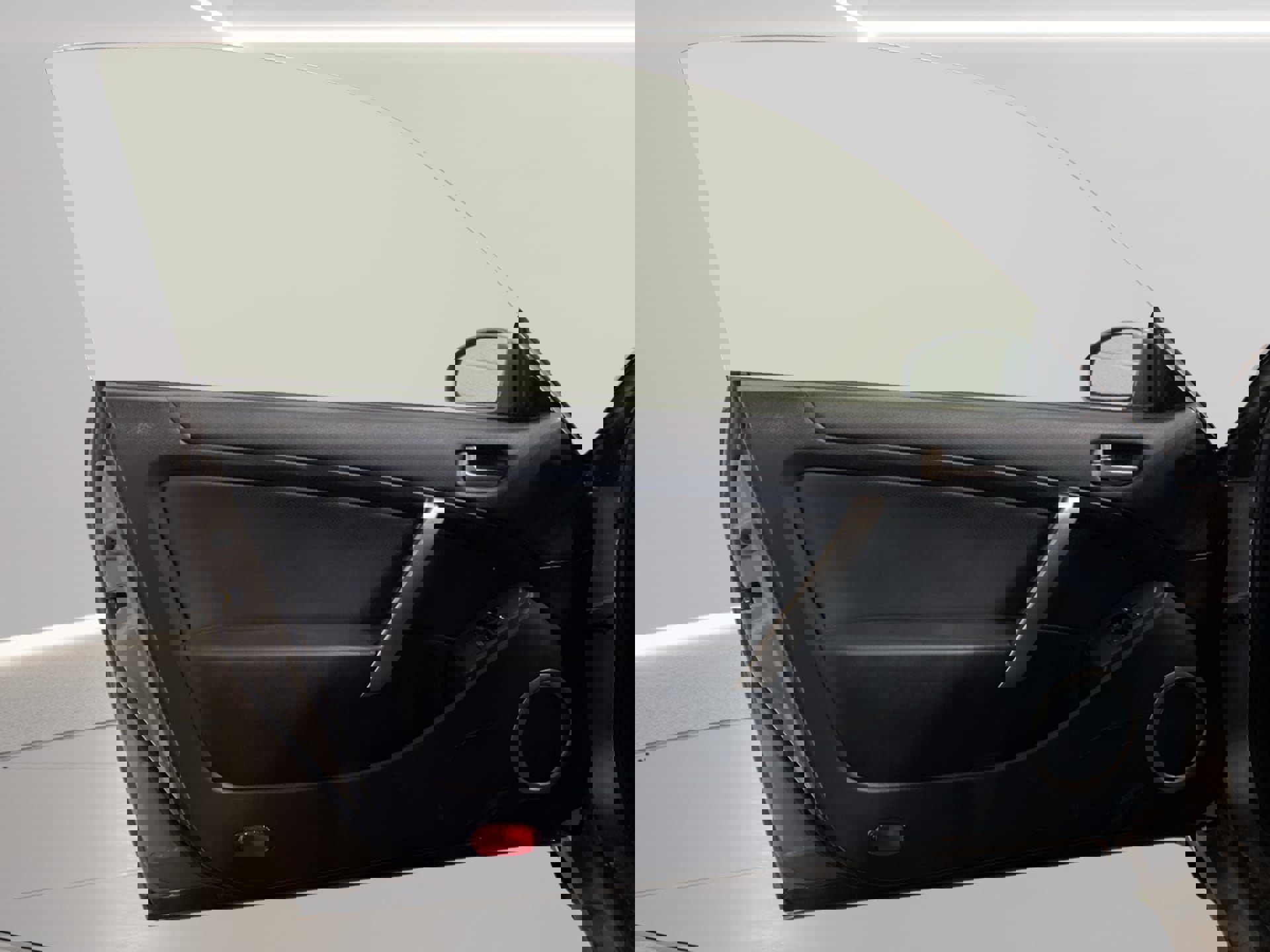 Used 2004 INFINITI G35 Coupe w/ Premium Pkg image 10