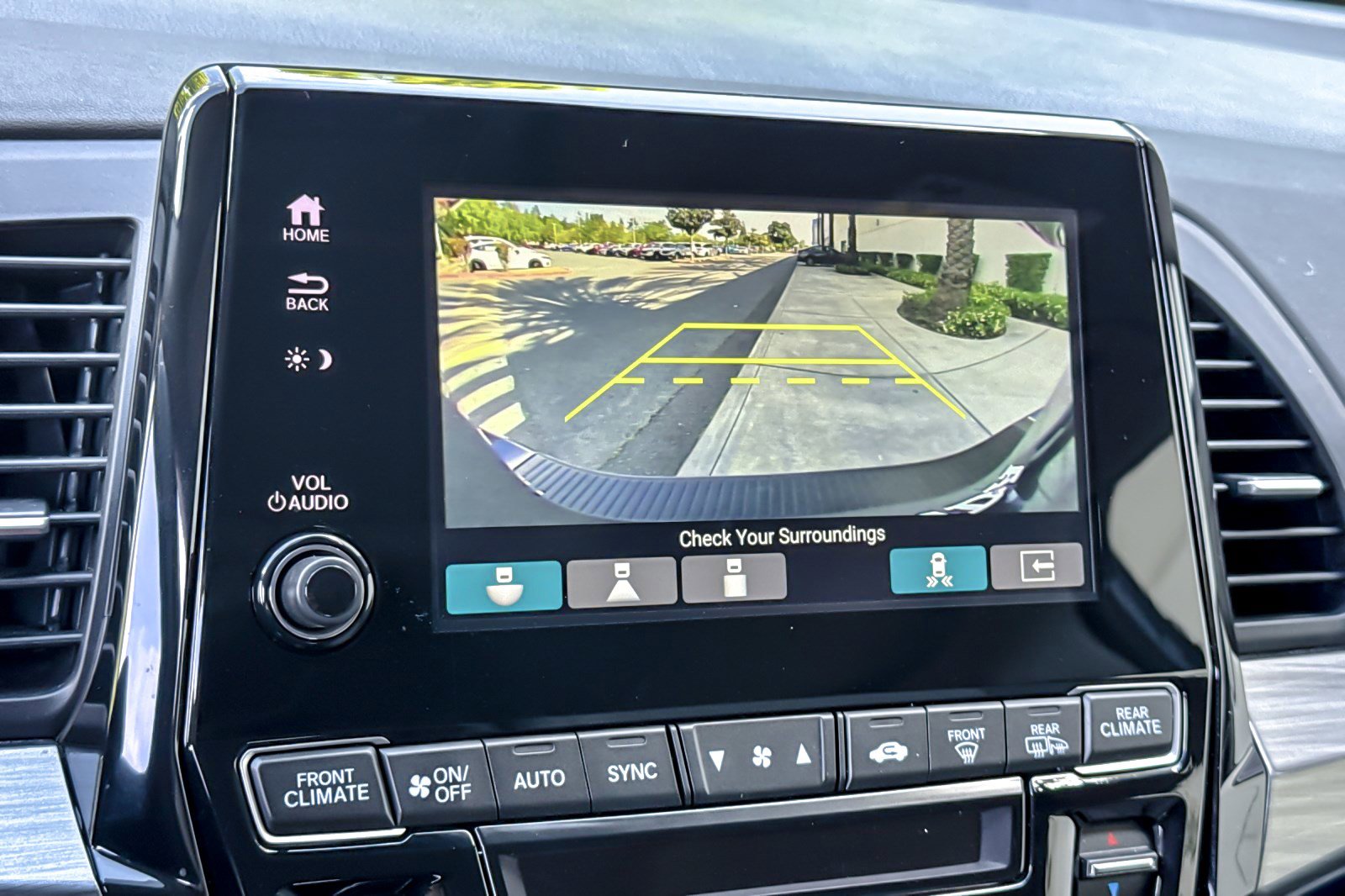 Certified 2024 Honda Odyssey Elite image 26