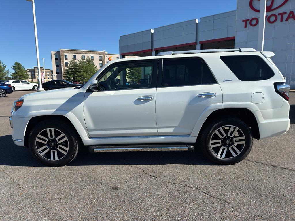 Used 2023 Toyota 4Runner Limited image 2