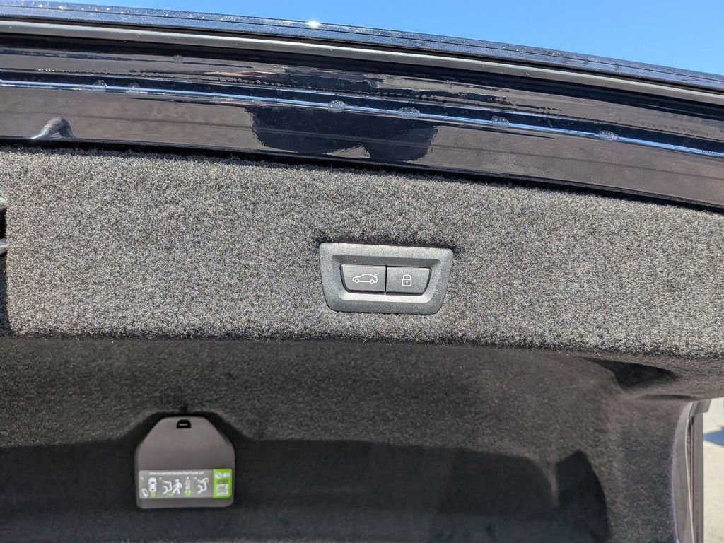 New 2026 BMW 760i xDrive w/ Executive Package image 22