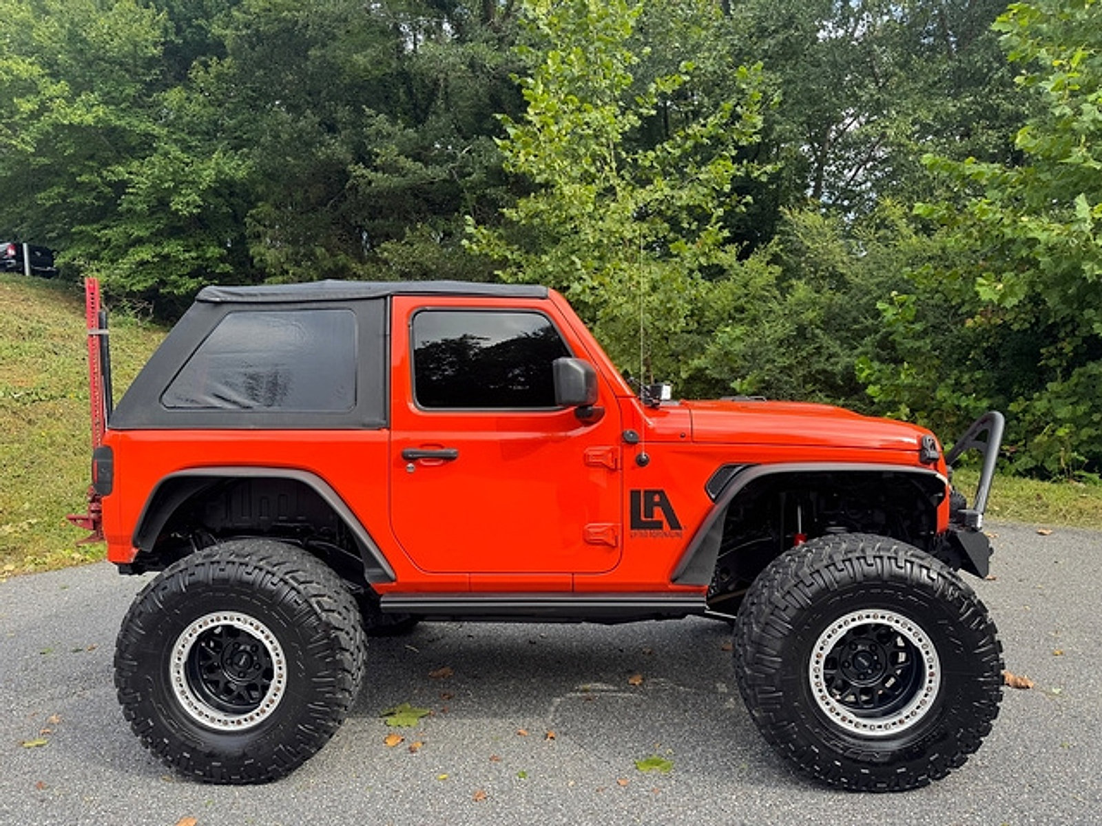 Used 2023 Jeep Wrangler Rubicon w/ Steel Bumper Group AWD/4WD image 5