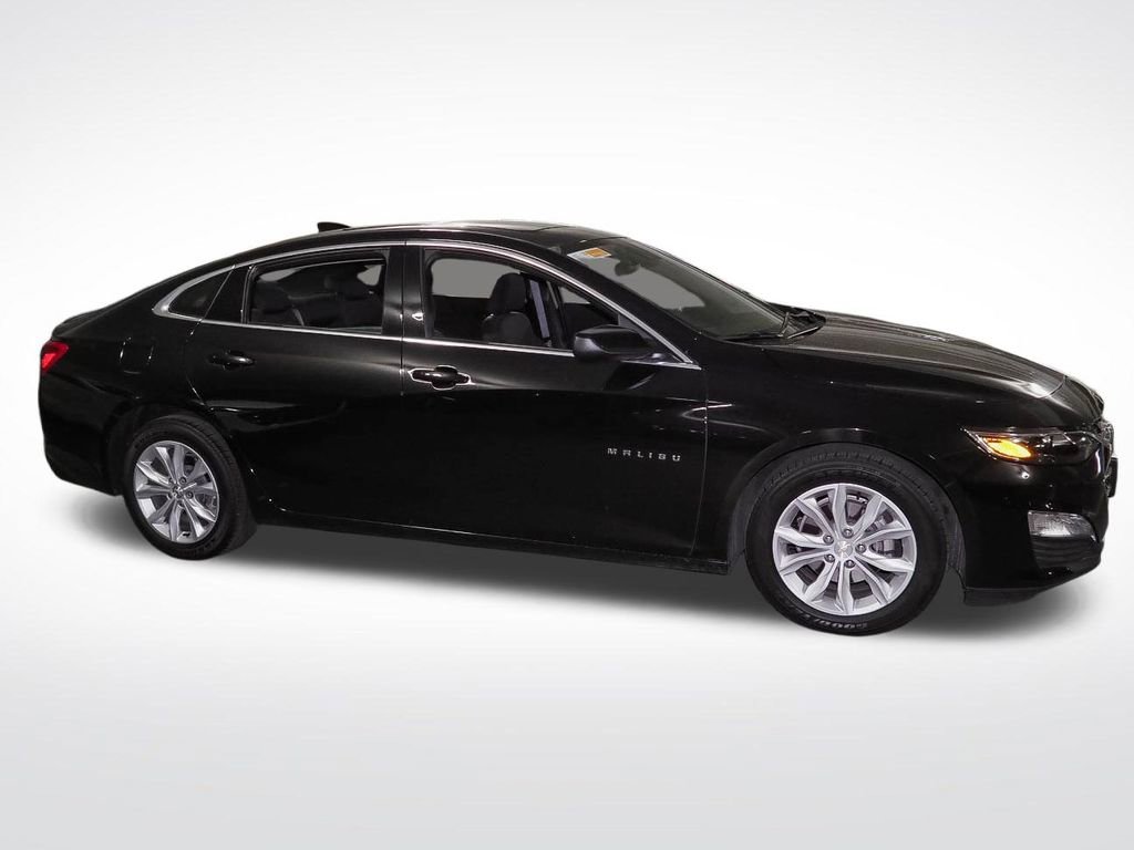 Used 2024 Chevrolet Malibu LT FWD image 5