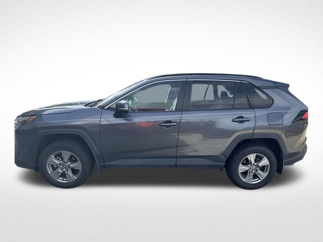 Used 2023 Toyota RAV4 XLE FWD image 3