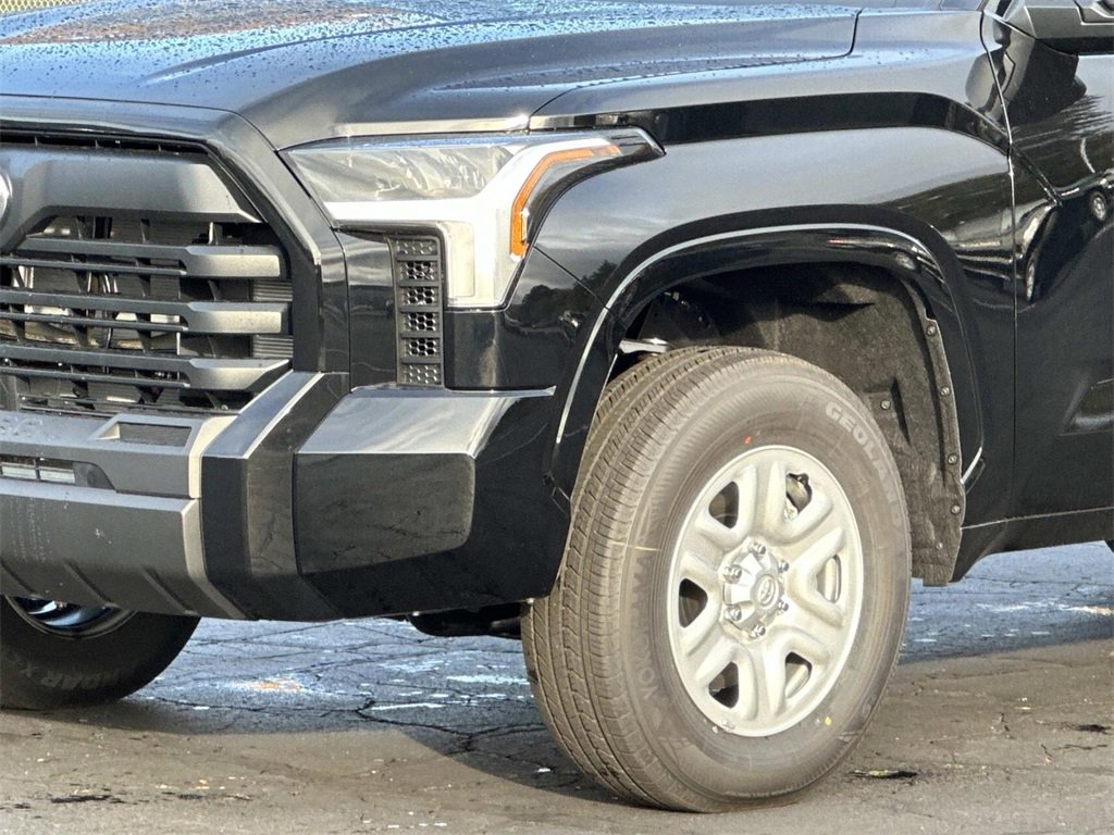 New 2026 Toyota Tundra SR image 7