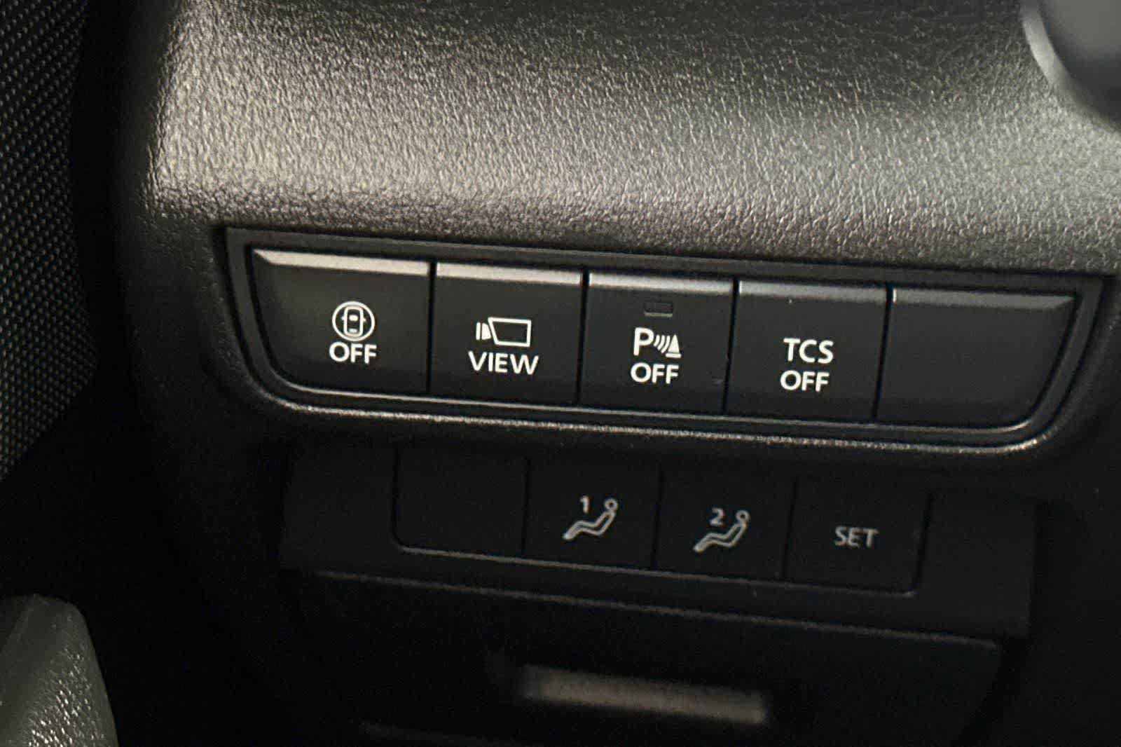 Used 2022 MAZDA MX-30 Electric w/ Premium Plus Pkg FWD image 31