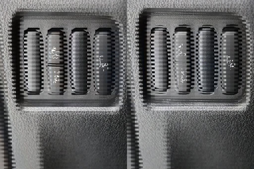 Used 2024 Mitsubishi Outlander Sport SEL image 28