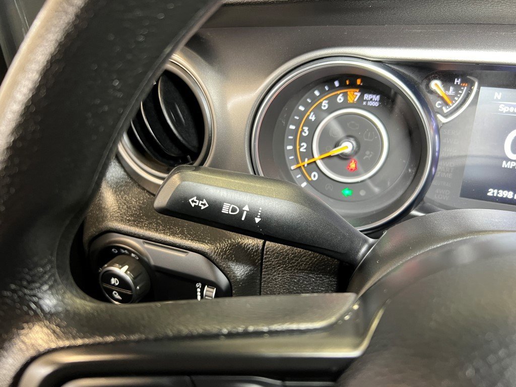 Certified 2023 Jeep Gladiator Sport image 44