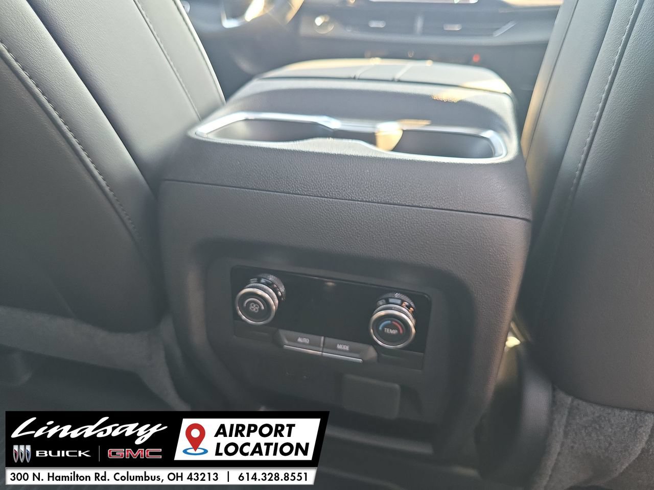New 2027 Buick Enclave Sport Touring w/ Power Package AWD/4WD image 23