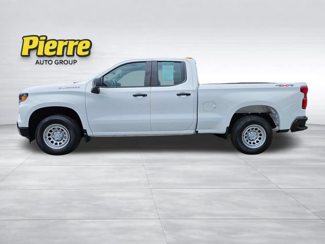 Used 2023 Chevrolet Silverado 1500 W/T AWD/4WD image 2