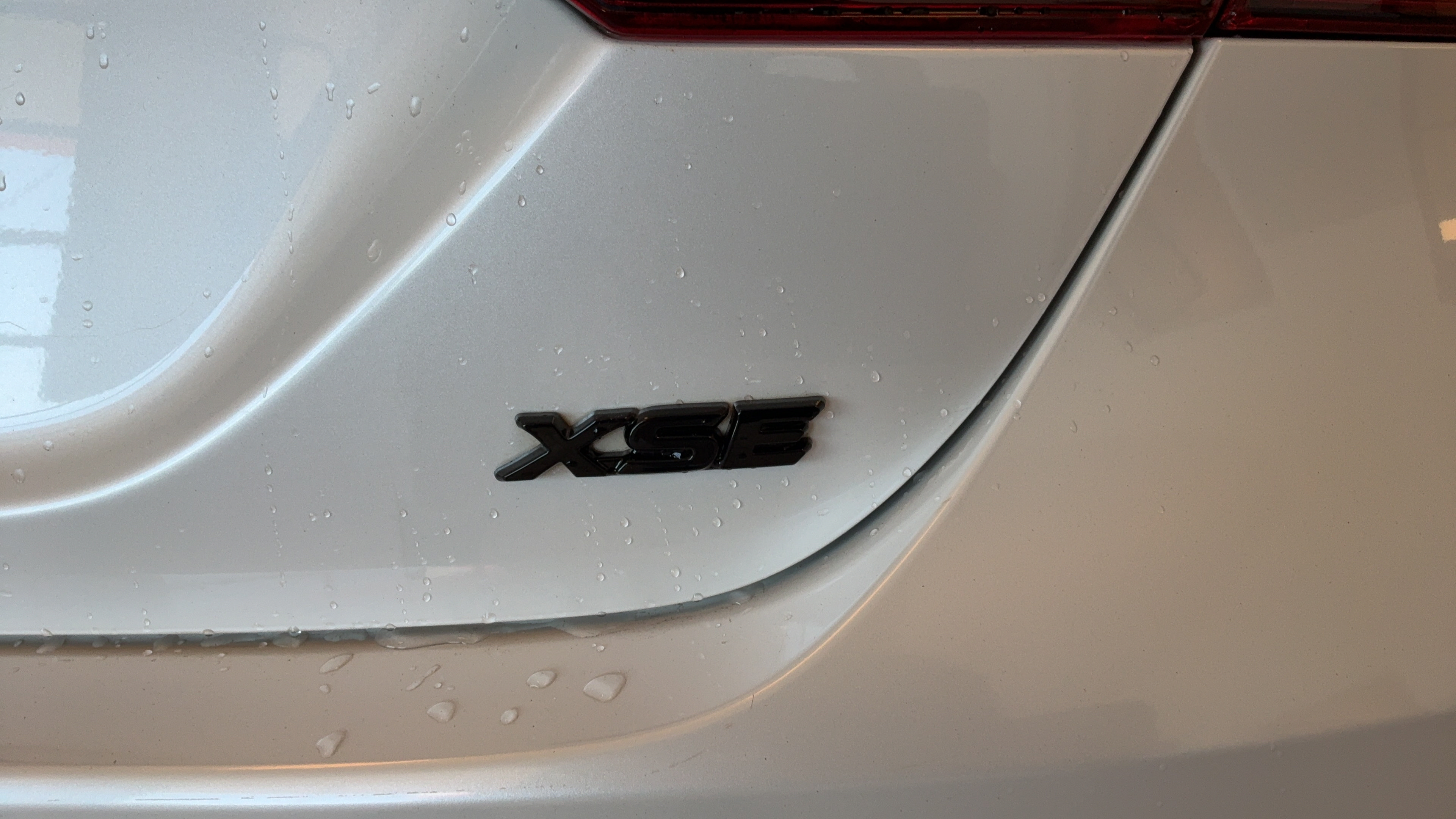 Used 2020 Toyota Camry XSE FWD image 35
