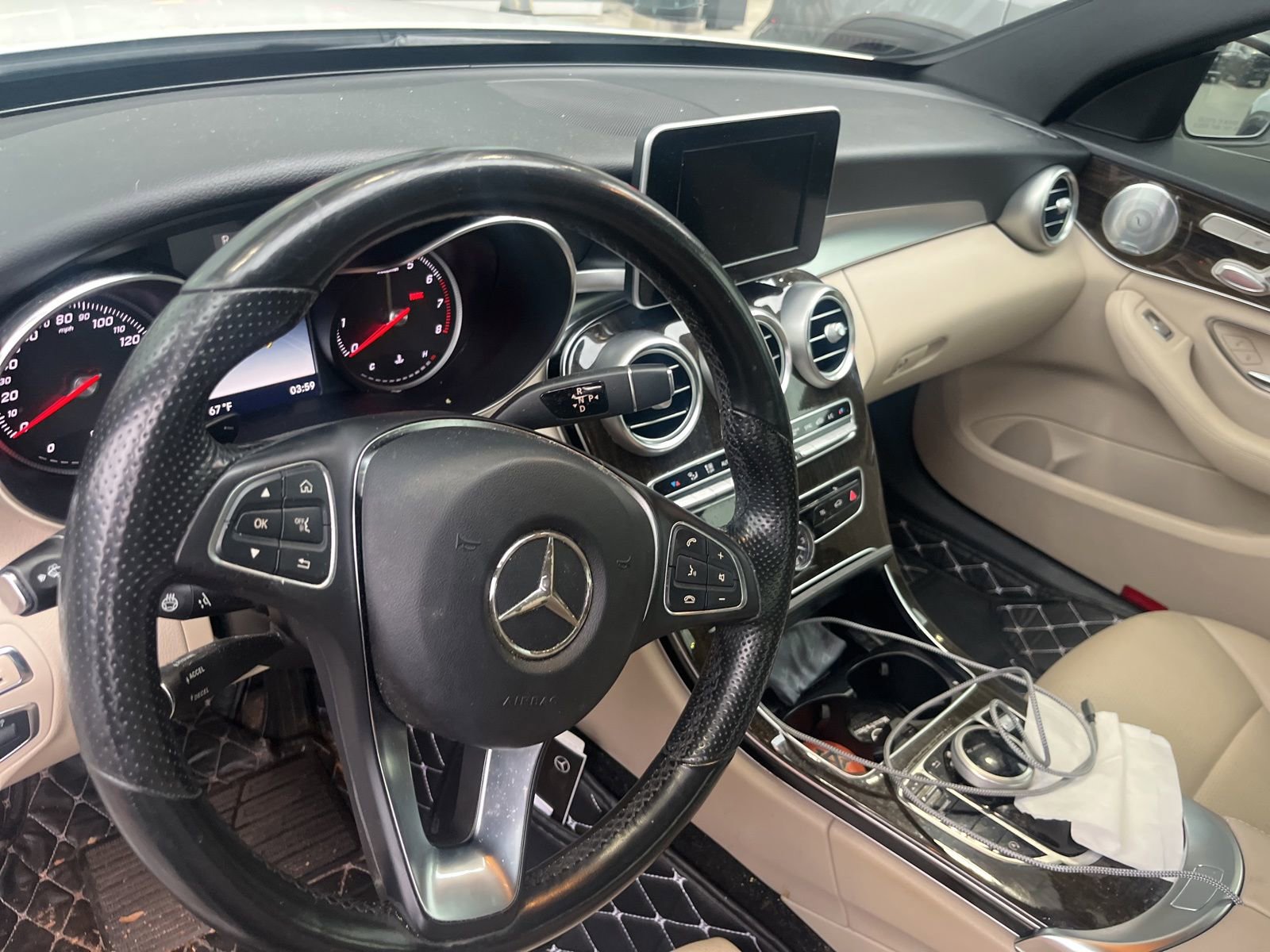 Used 2018 Mercedes-Benz C 300 4MATIC Sedan image 7