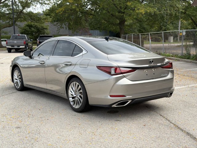 Used 2019 Lexus ES 350 w/ Accessory Package FWD image 7