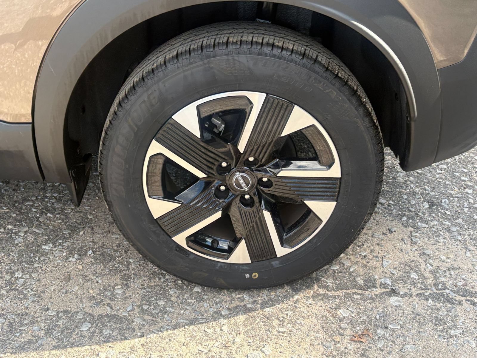 Used 2026 Nissan Kicks SV w/ Cold Weather Package AWD/4WD image 26