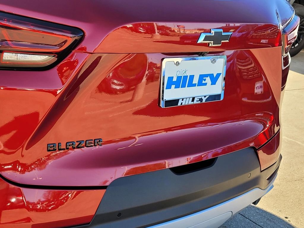 New 2026 Chevrolet Blazer LT w/ Midnight/Sport Edition image 4