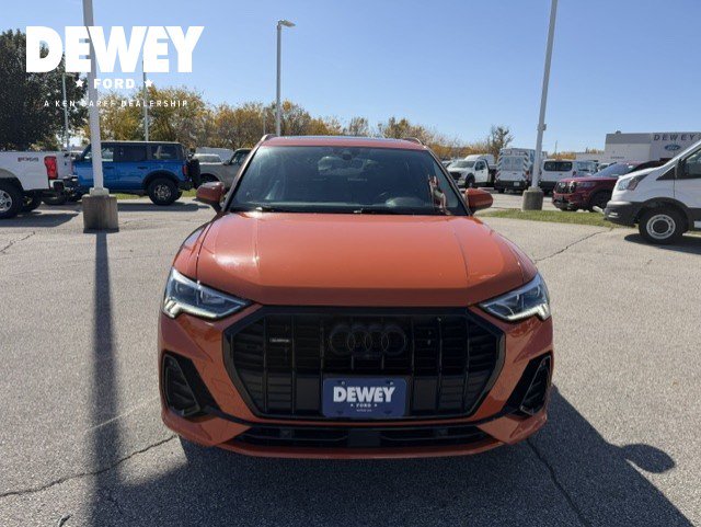 Used 2022 Audi Q3 2.0T Premium Plus AWD/4WD image 2