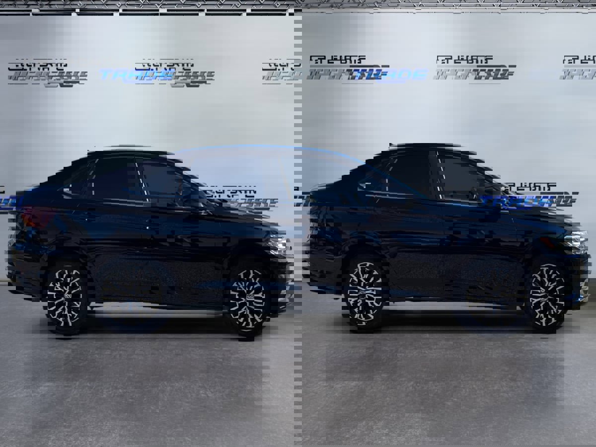 Used 2019 Volkswagen Jetta SE image 4