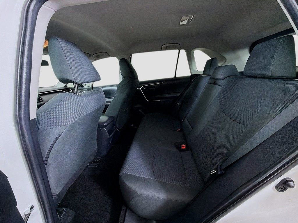 Used 2020 Toyota RAV4 LE image 20