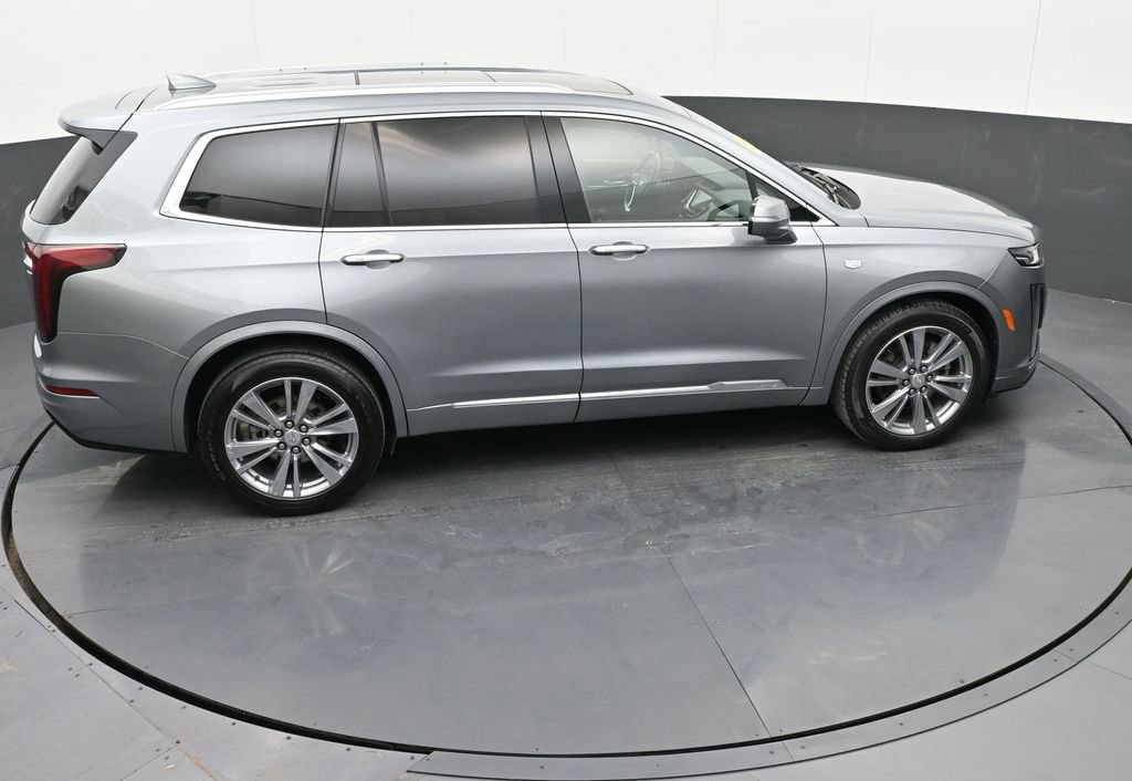 Used 2023 Cadillac XT6 Premium Luxury image 38