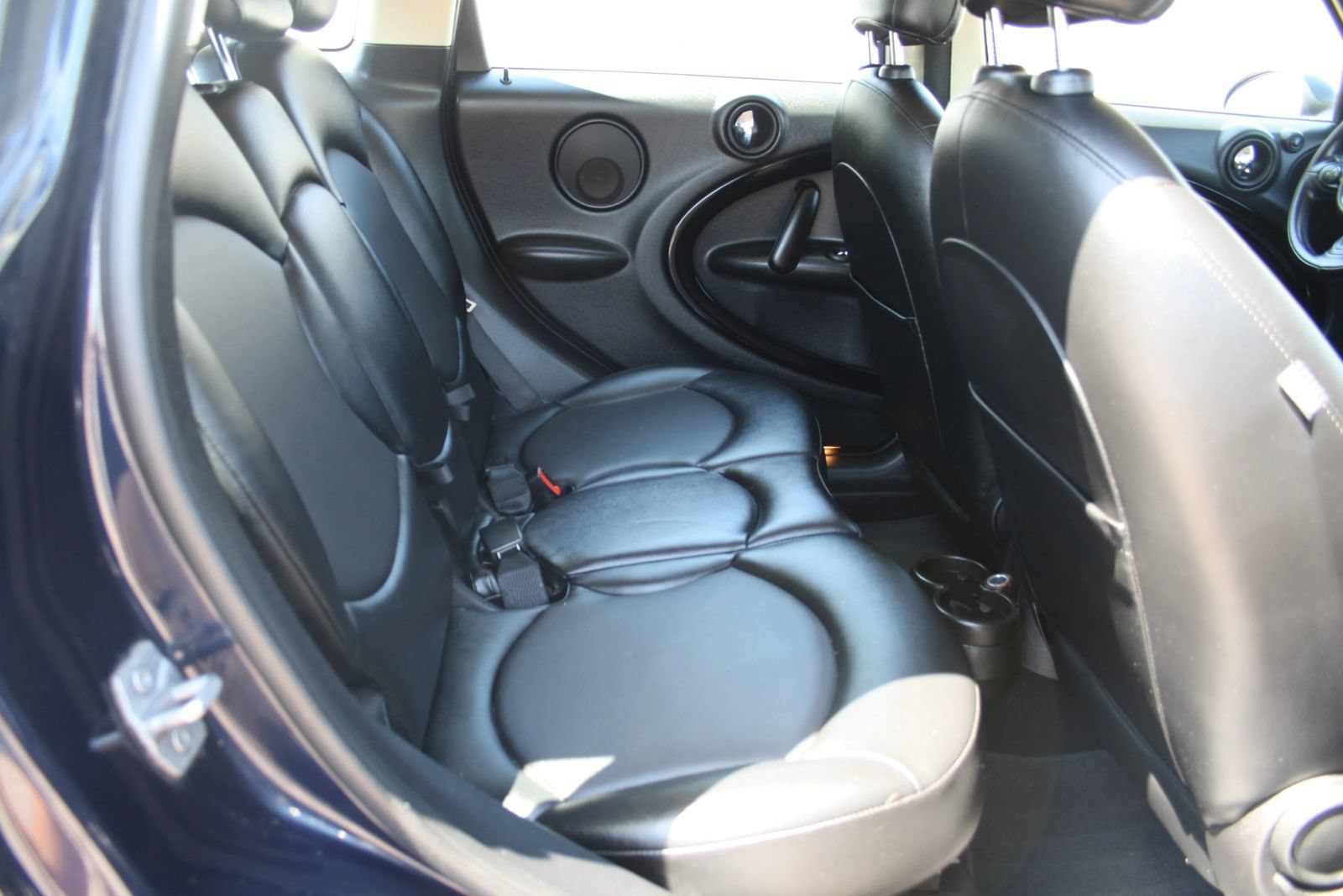 Used 2015 MINI Cooper Countryman FWD image 11